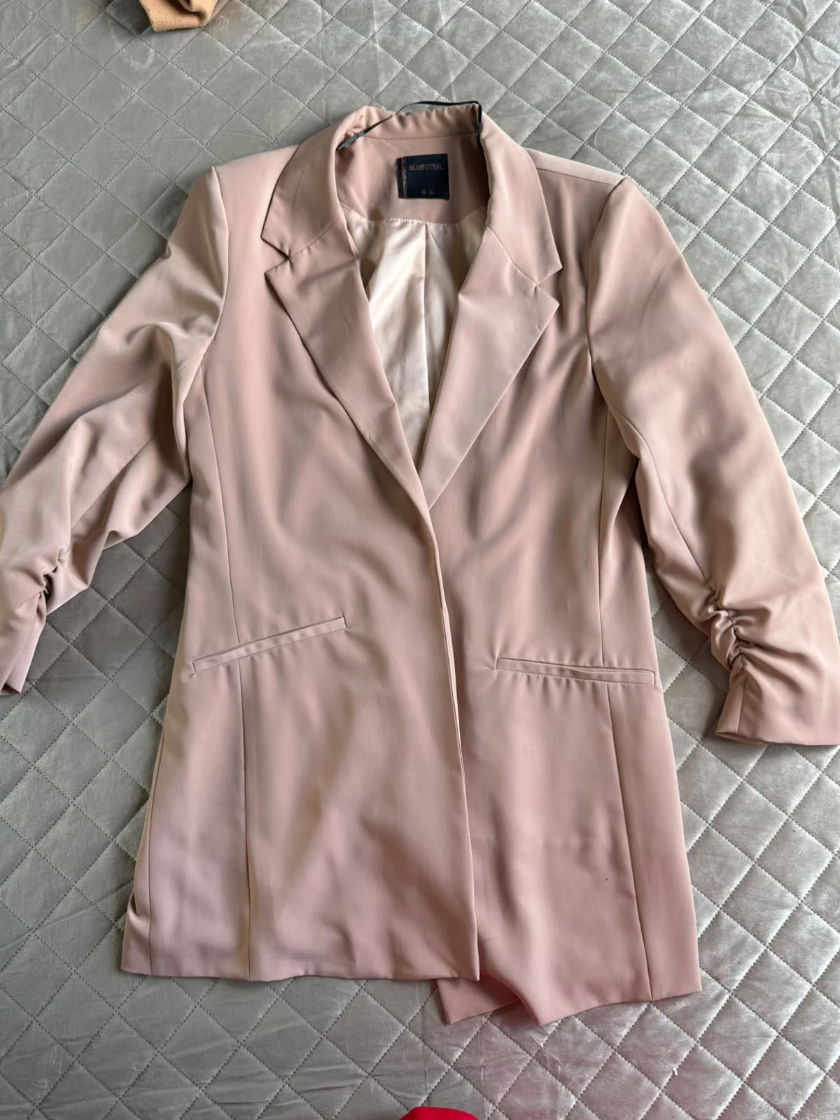 Blazer C&A de mangas 3/4, tamanho M