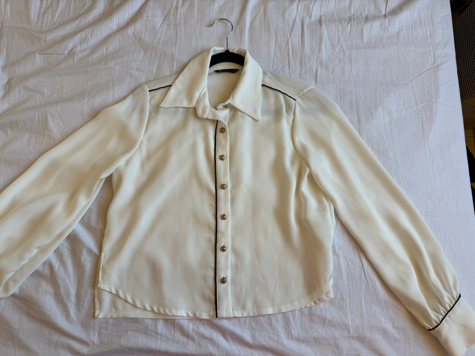 Camisa off-white Atelier Renner — foto 1