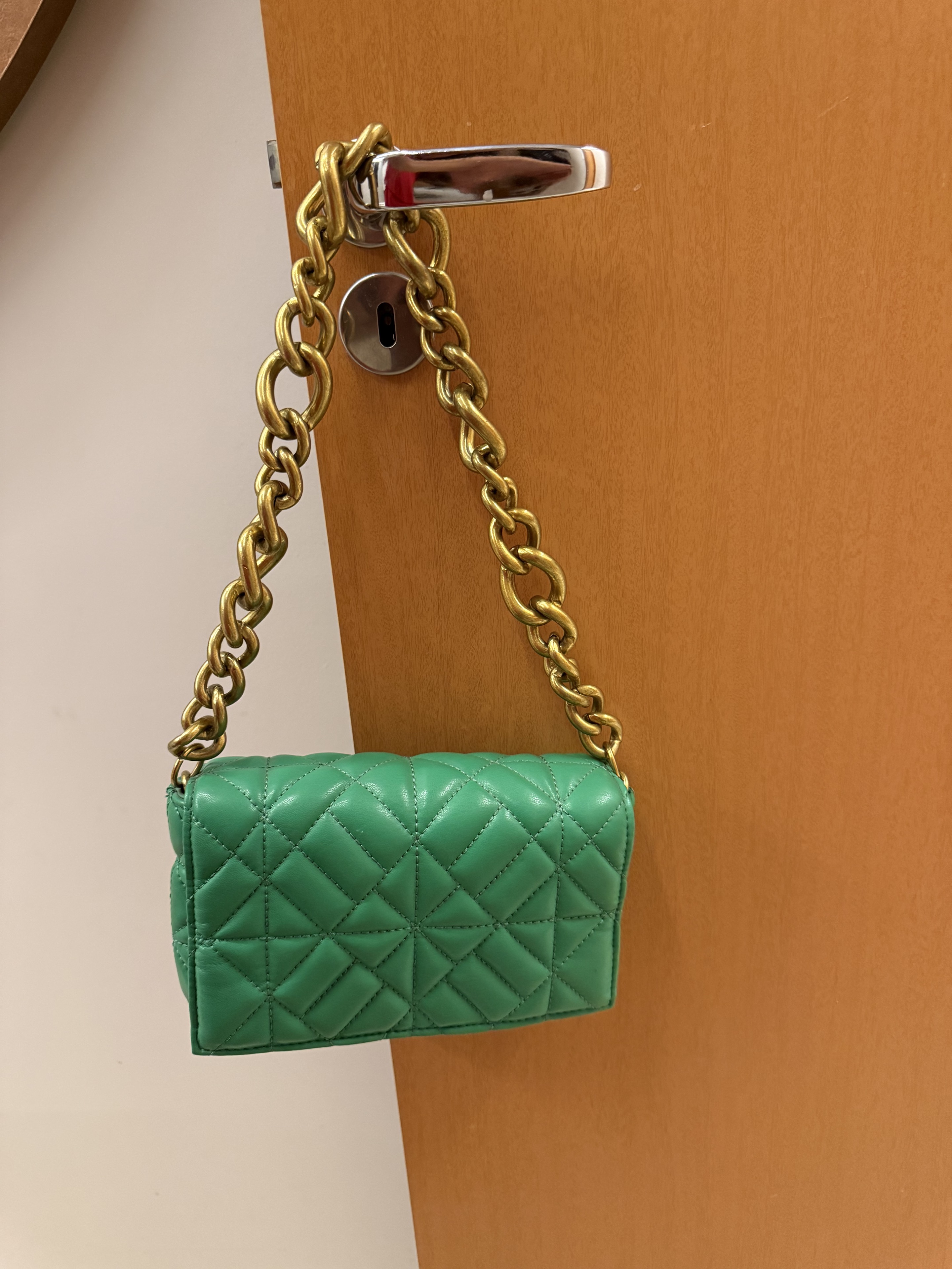 Bolsa verde ZARA — foto 1