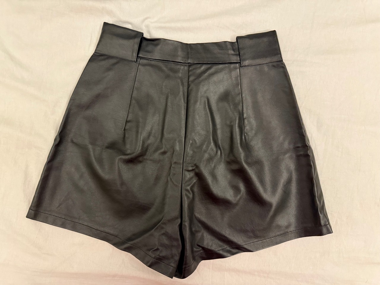 Short em PU preto SHEIN — foto 2